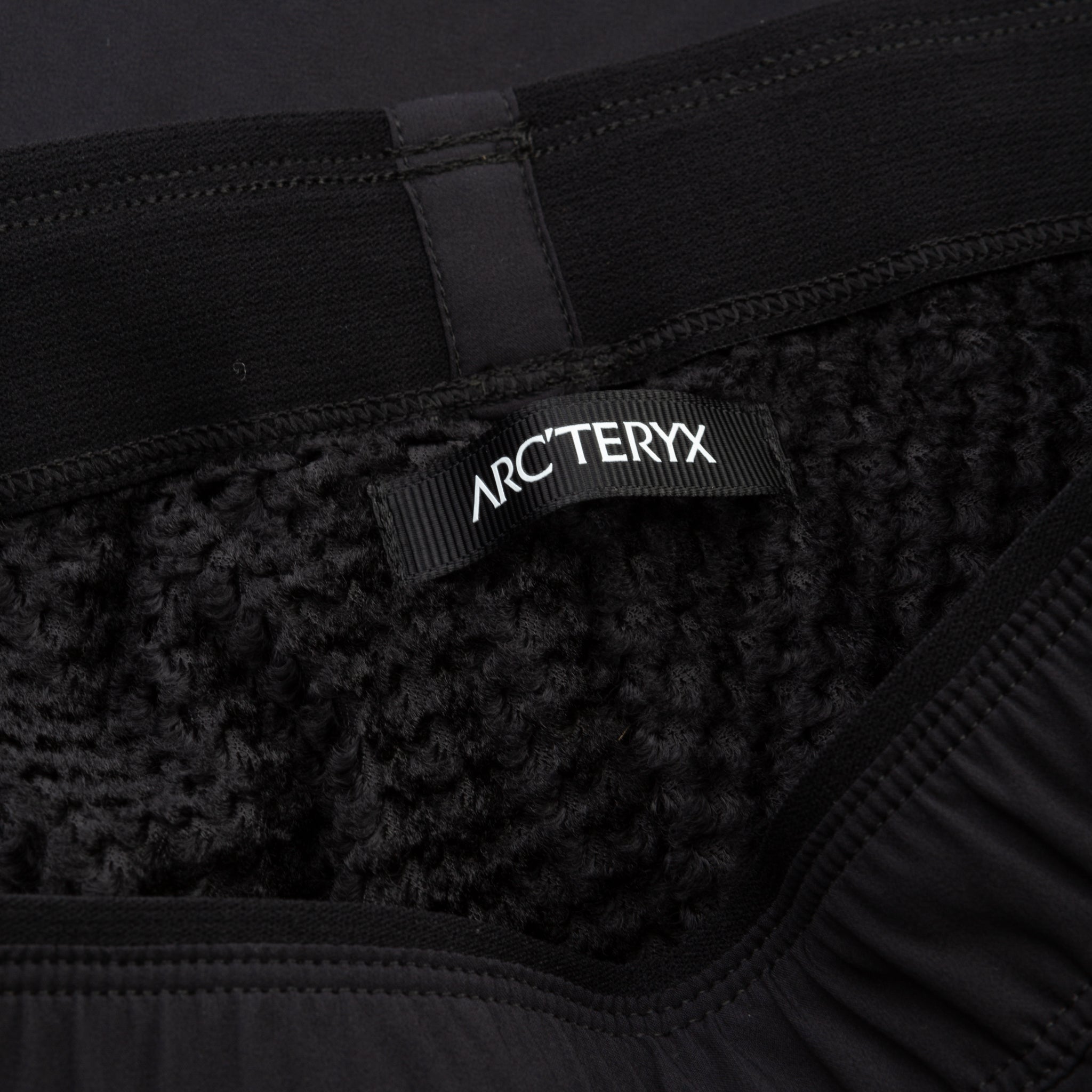 210000040493-arcteryx-m_proton_pant-black-d1